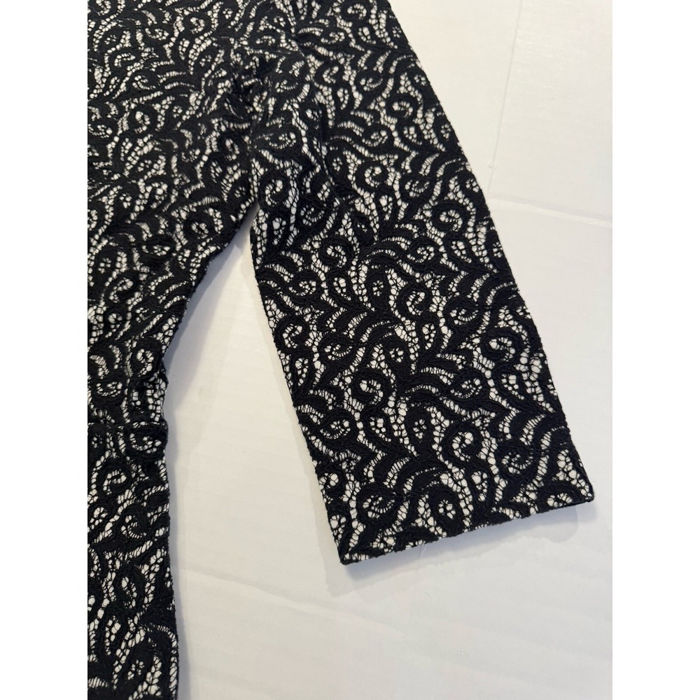J Crew Size Medium Black & White Lacey Blouse 3/4 Sleeves Waisted Zipper Back - Picture 4 of 11